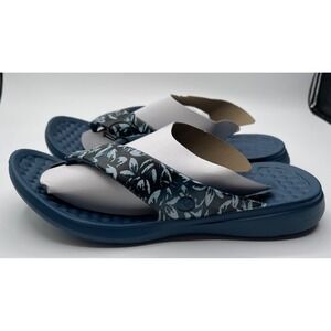 Joybees Womens Everyday Flip Combo Navy Botanical Leaf Sandals Size W9 M7